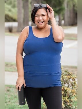 Long Shot Tank (NWT) Midnight Blue (🔔 3 for 30$ …4 for $40… 5 for $50 etc…)